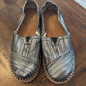 Tom’s Youth Black and Silver Sparkle Slip On Shoes